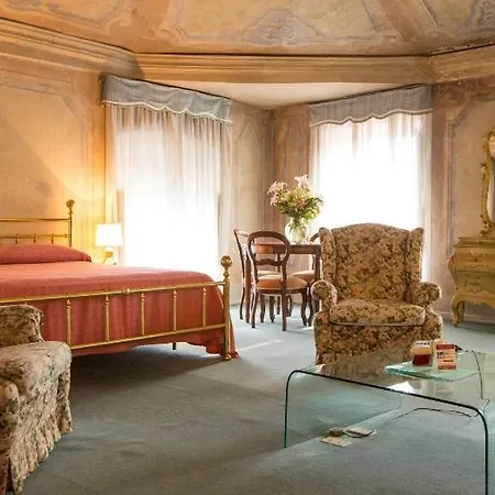 Castelvecchio Aparthotel